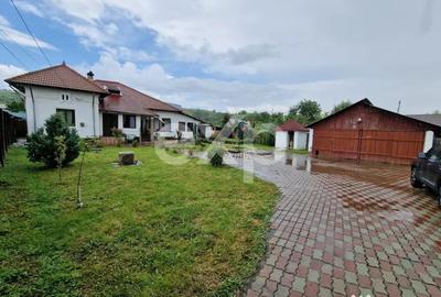 Casă cu 4 camere cu Teren 1200 Mp în Răzvad