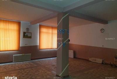 Casă cu 4 camere cu Teren 670 Mp în Vadu Moldovei - 6