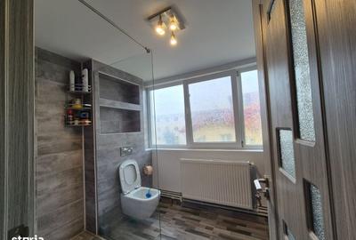 Apartament cu 4 camere în Central