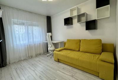 Apartament cu 3 camere decomandat în Tineretului - 2