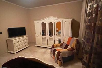 Casă cu 4 camere cu Teren 700 Mp în Grădiște - 6