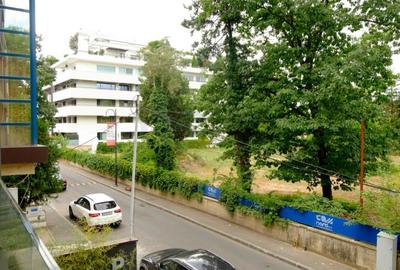 Apartament cu 3 camere decomandat, mobilat în Primăverii - 2