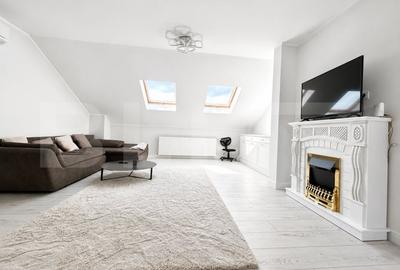 Apartament cu 3 camere semidecomandat, mobilat în Ultracentral