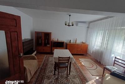 Apartament cu 2 camere decomandat în Bariera Vâlcii - 4