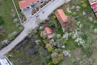 Teren de 1084 mp, în Iorga