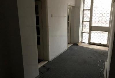 Spațiu comercial, de 140 mp, în C5 - 3