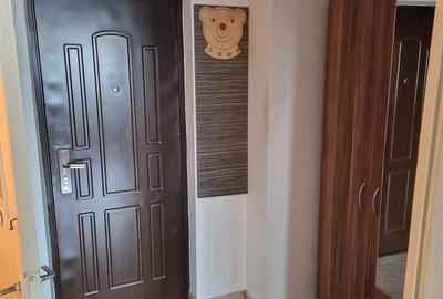 Garsonieră decomandată în Fundeni