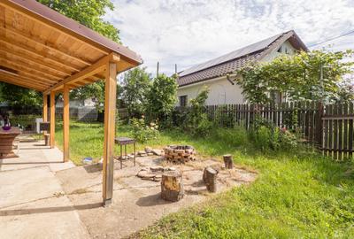 Casă individuală cu 5 camere cu Teren 850 Mp în Făgetu