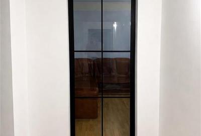 Apartament cu 4 camere decomandat în Mircea cel Bătrân - 2