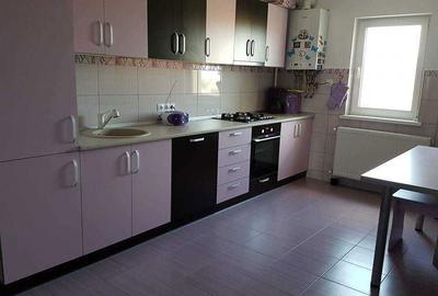 Apartament cu 2 camere decomandat în Central - 3