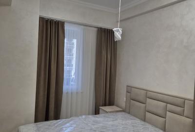 Apartament cu 3 camere decomandat în Central - 3