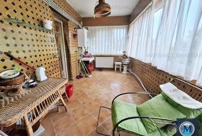 Apartament cu 4 camere decomandat, mobilat în Central - 13