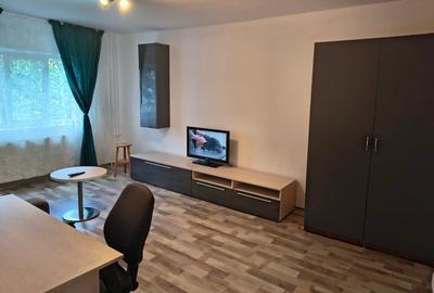 Apartament cu 2 camere decomandat, mobilat în Soarelui - 1