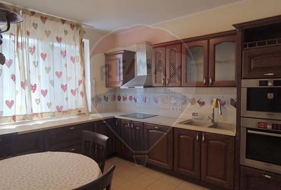 Casă cu 6 camere cu Teren 599 Mp în Bună Ziua - 10