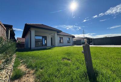 Duplex cu 4 camere cu Teren 380 Mp în Moșnița Nouă