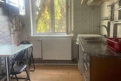 Apartament cu 2 camere decomandat în 1 Mai - 1