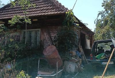 Casă cu Teren 1600 Mp în Brusturi