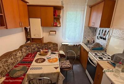 Apartament cu 2 camere semidecomandat în Tătărași