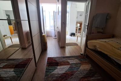 Casă individuală cu 4 camere cu Canalizare în Central - 2