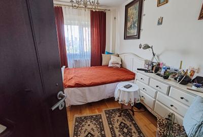 Apartament cu 3 camere decomandat în Centrul Civic - 2
