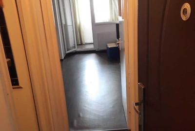 Garsonieră decomandată în Dacia - 2