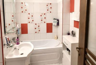 Apartament cu 3 camere decomandat în Central - 5