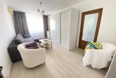 Apartament cu 4 camere semidecomandat, mobilat în Rahova