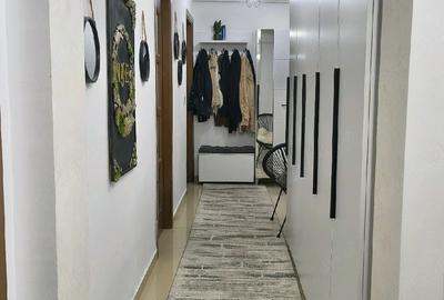 Apartament cu 2 camere decomandat în Pielești