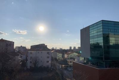 Apartament cu 3 camere decomandat în Nord - 8