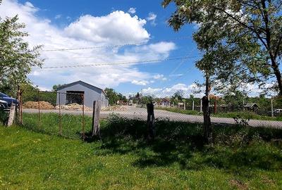Teren de 3400 mp, în Pociovaliștea