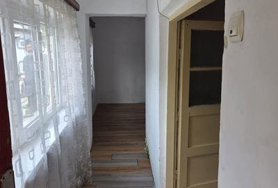Casă cu 4 camere cu Teren 236 Mp în Central - 17