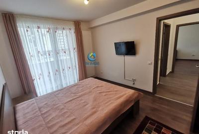 Apartament cu 2 camere decomandat în Tractorul