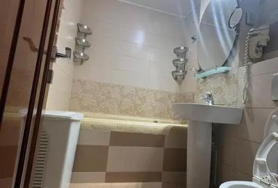 Apartament cu 3 camere semidecomandat în Păcurari - 2