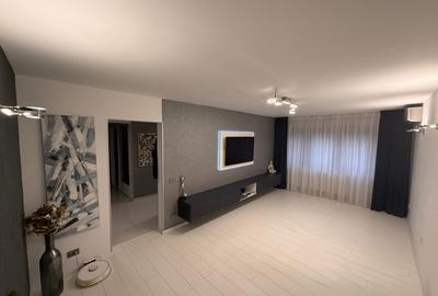 Apartament cu 3 camere decomandat, mobilat în Drumul Taberei