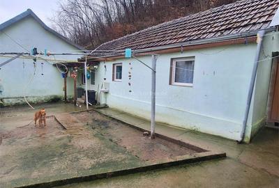 Casă cu 6 camere cu Teren 150 Mp în Central - 10