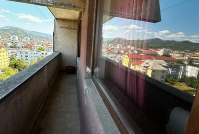 Apartament cu 2 camere decomandat în Traian