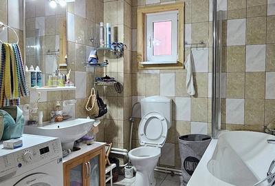 Casă cu Teren 951 Mp în Nord