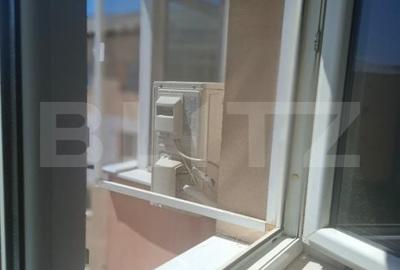 Apartament cu 2 camere în Micro 11