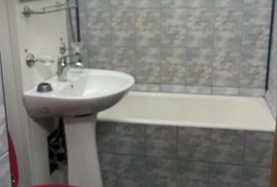 Garsonieră decomandată în Central - 2