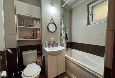 Apartament cu 3 camere semidecomandat în Central - 8
