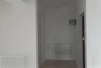 Apartament cu 3 camere decomandat în Nord - 4