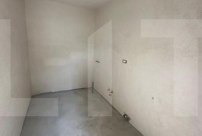 Casă cu 4 camere cu Teren 600 Mp în Central - 1