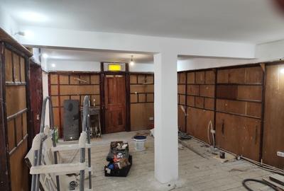 Casă cu 4 camere în Bivolari