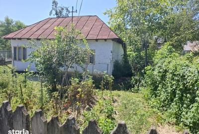 Casă cu 4 camere cu Teren 57 Mp în Măgura