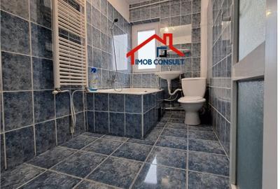 Apartament cu 2 camere decomandat în 9 Mai - 7