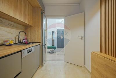 Apartament cu 3 camere decomandat, mobilat în Blumăna - 3