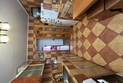 Apartament cu 4 camere decomandat în Central - 9