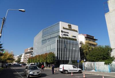 Birou, de 1,845 mp, în Herăstrău - 2