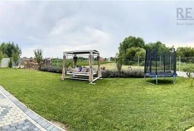 Casă cu 5 camere cu Teren 750 Mp în Lunca Calnicului - 2