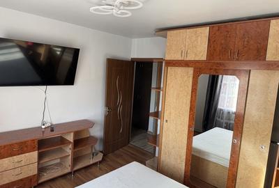 Apartament cu 2 camere decomandat în Soarelui